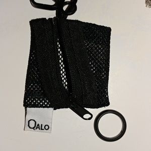 Black size 6 qalo ring